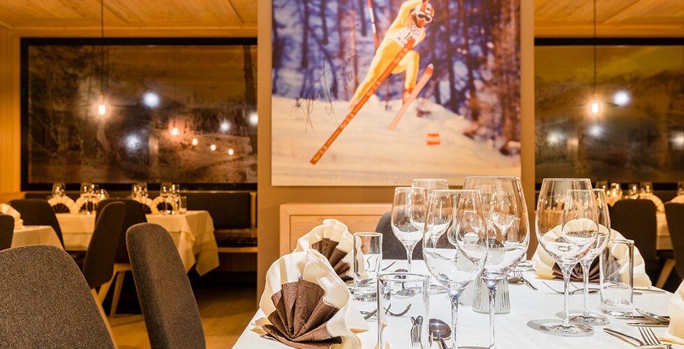 Skifahrer Franz Klammer Bild im Restaurant